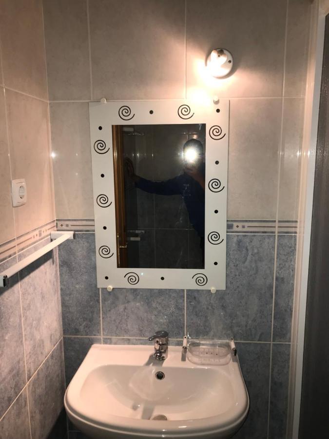 Lagos Royal Rooms And Suites Екстер'єр фото