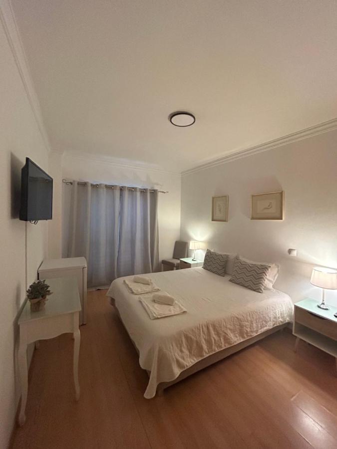 Lagos Royal Rooms And Suites Екстер'єр фото